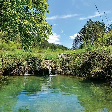 Sinj With A Fireplace 417 Дом отдыха